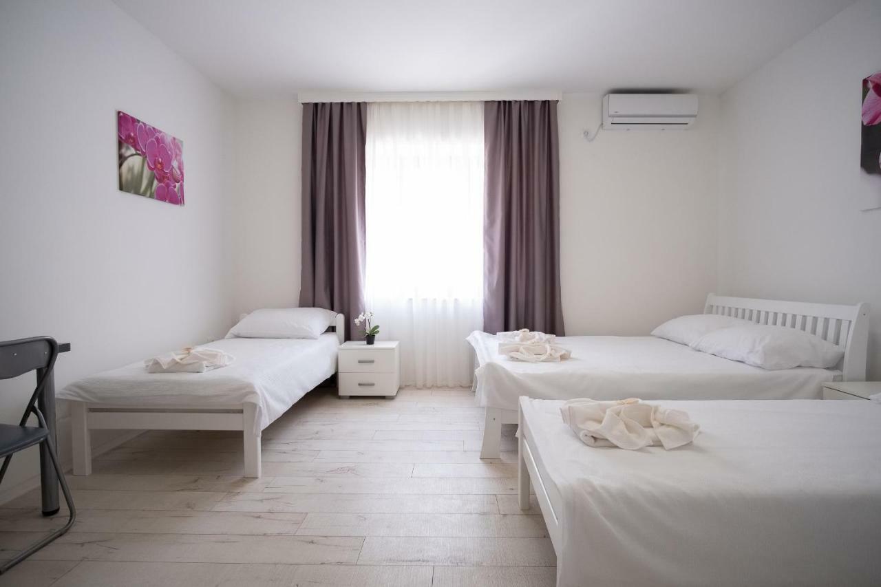 Apartmani Vila Kosa Требине Екстериор снимка