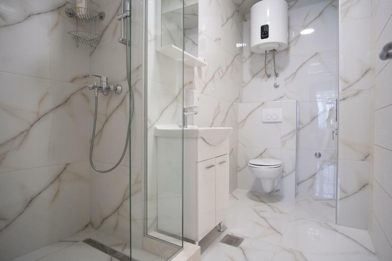 Apartmani Vila Kosa Требине Екстериор снимка