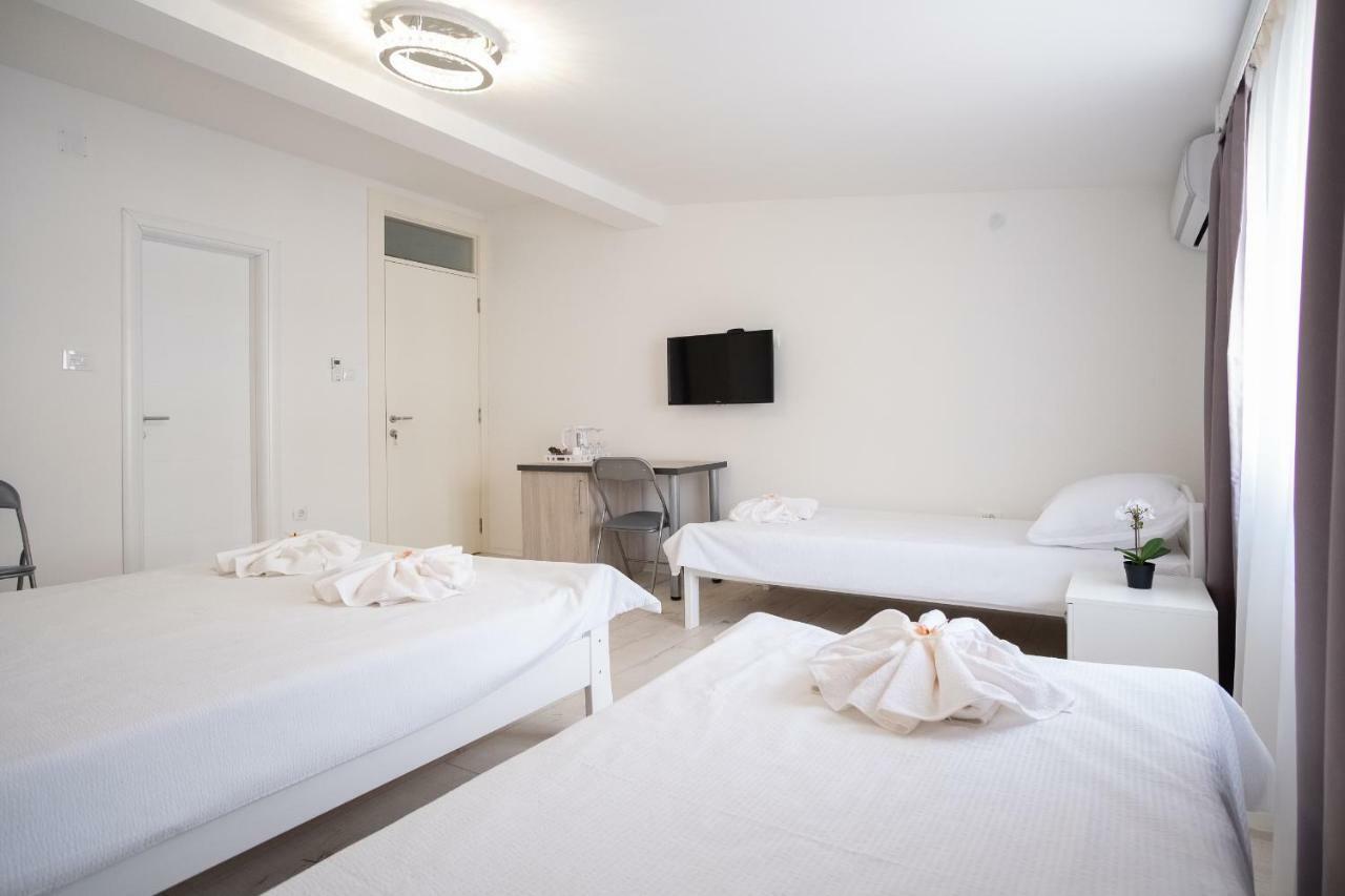 Apartmani Vila Kosa Требине Екстериор снимка