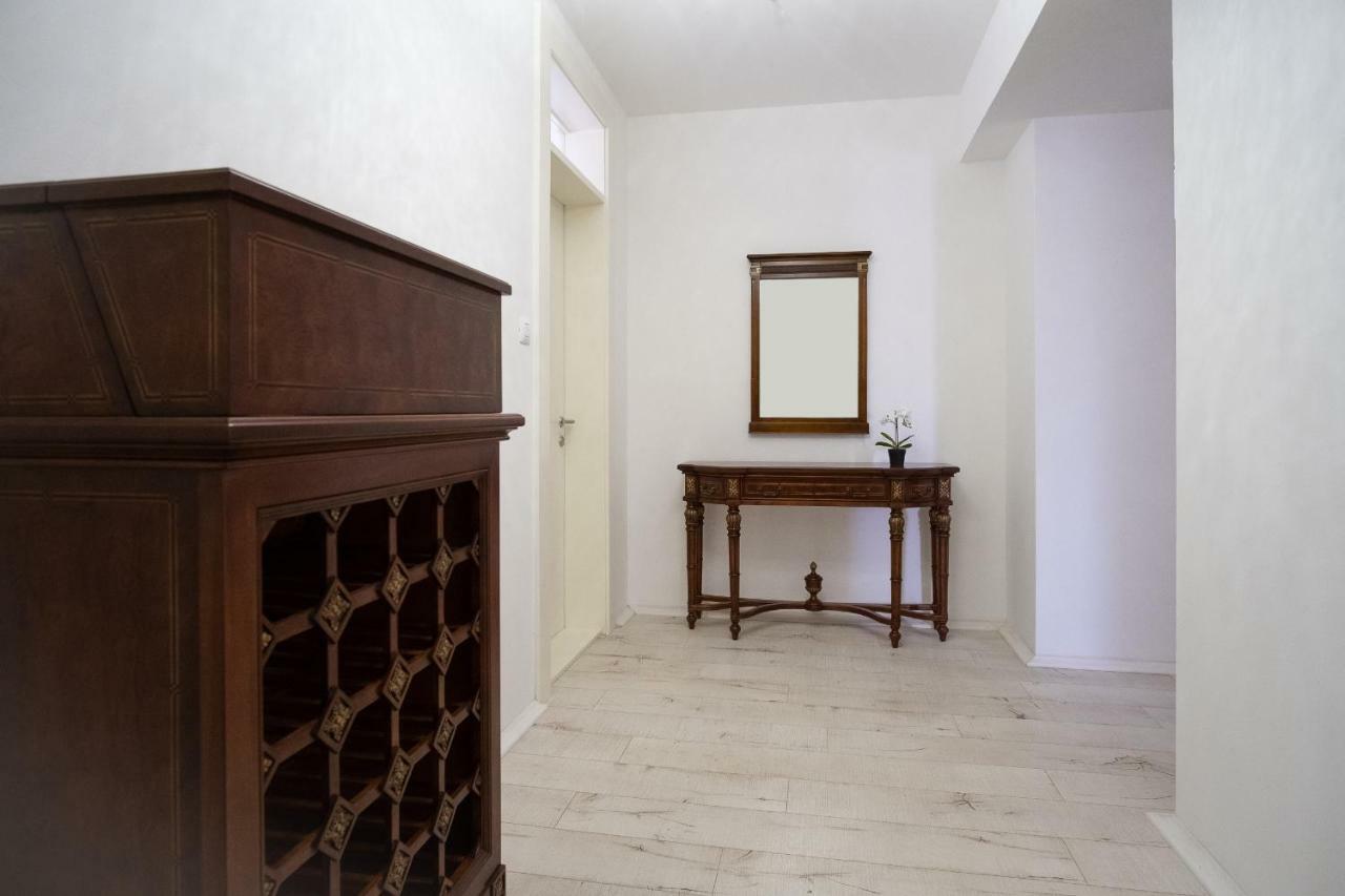 Apartmani Vila Kosa Требине Екстериор снимка