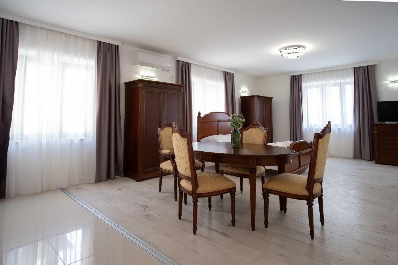 Apartmani Vila Kosa Требине Екстериор снимка